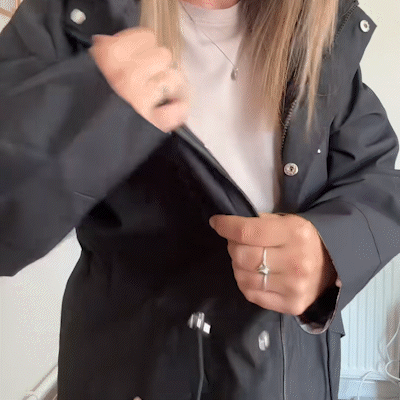 ✨Women's Chic, Lightweight & Waterproof Jacket 🍃🧥