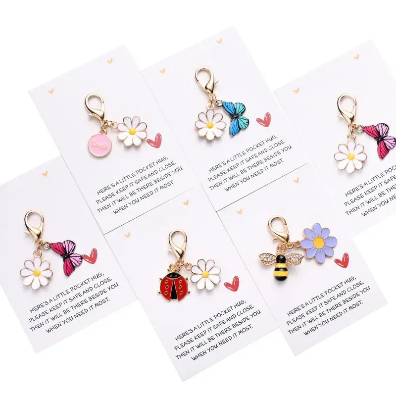 ✨Crafted by Hand-20 Sets Hug Favors(🦋Butterfly, Ladybird, Flower, Bee)
