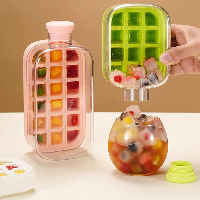 ❄️2-in-1 Ice Cube Maker Water Bottle Built-In Ice Tray, Food-Grade Silicone, Bpa-Free