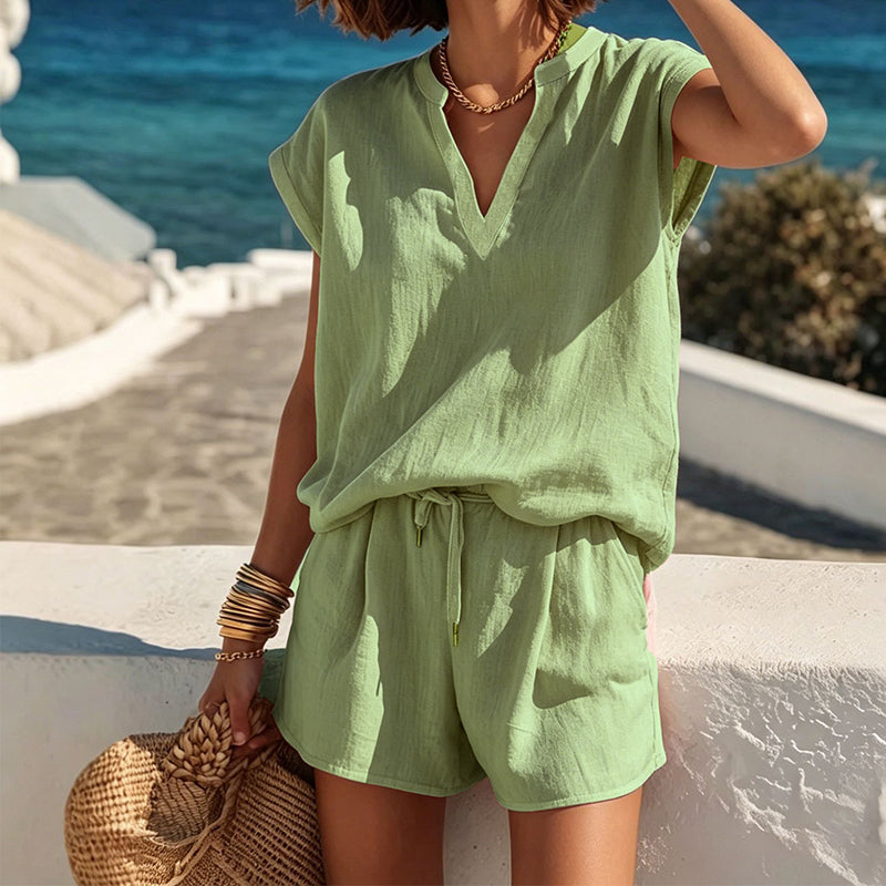 🌸 Women's Casual V-Neck Top & Shorts Set – Soft, breathable & relaxed fit