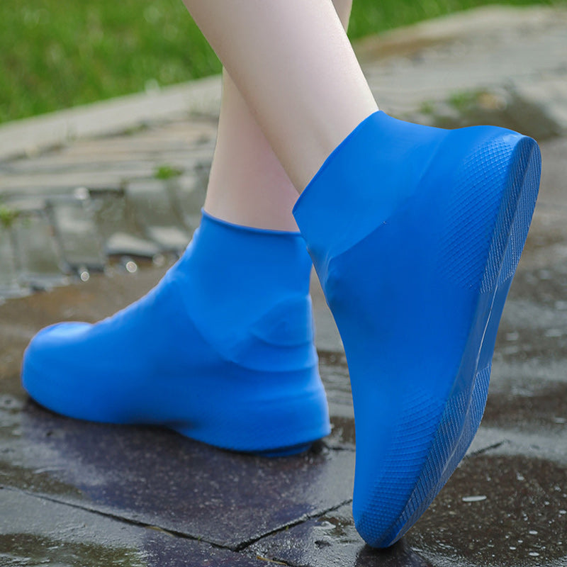📢📢40% OFF !! ⏰ Waterproof Rain Shoe Cover – Non-slip sole & easy on/off – Reusable, perfect for wet weather or muddy walks 🌧️