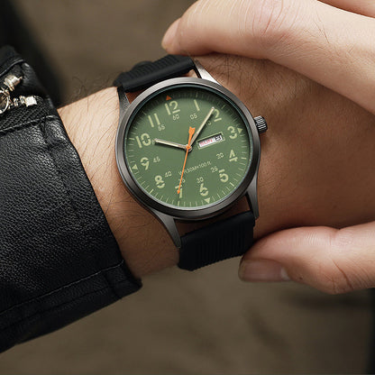 Quartz Watch with Luminous Display ⌚